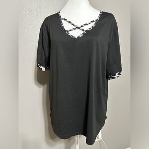 Black blouse, NWOT, never worn or washed. 0XL, smoke/pet free home.